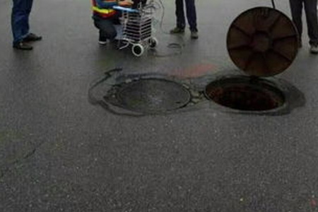 马桶处漏水,郑州登封白坪乡管道离心泵维修|24小时疏通管道多少钱